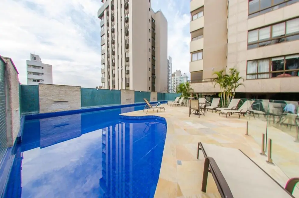 Apartamento com 4 quartos à venda, 310m2 em Bela Vista, Porto Alegre - RS - imagem 4 Foto 4 de Apartamento com 4 quartos à venda, 310m2 em Bela Vista, Porto Alegre - RS