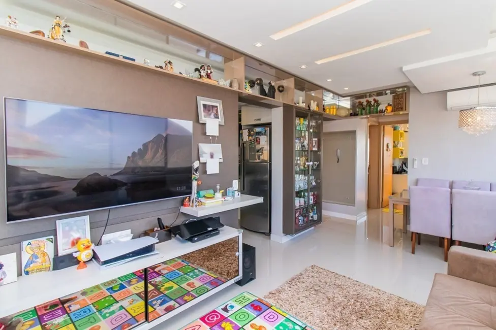 Foto 7 de Apartamento com 2 quartos à venda, 66m2 em Porto Alegre - RS