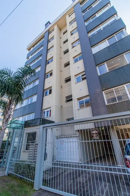 Foto 2 de Apartamento com 2 quartos à venda, 66m2 em Porto Alegre - RS