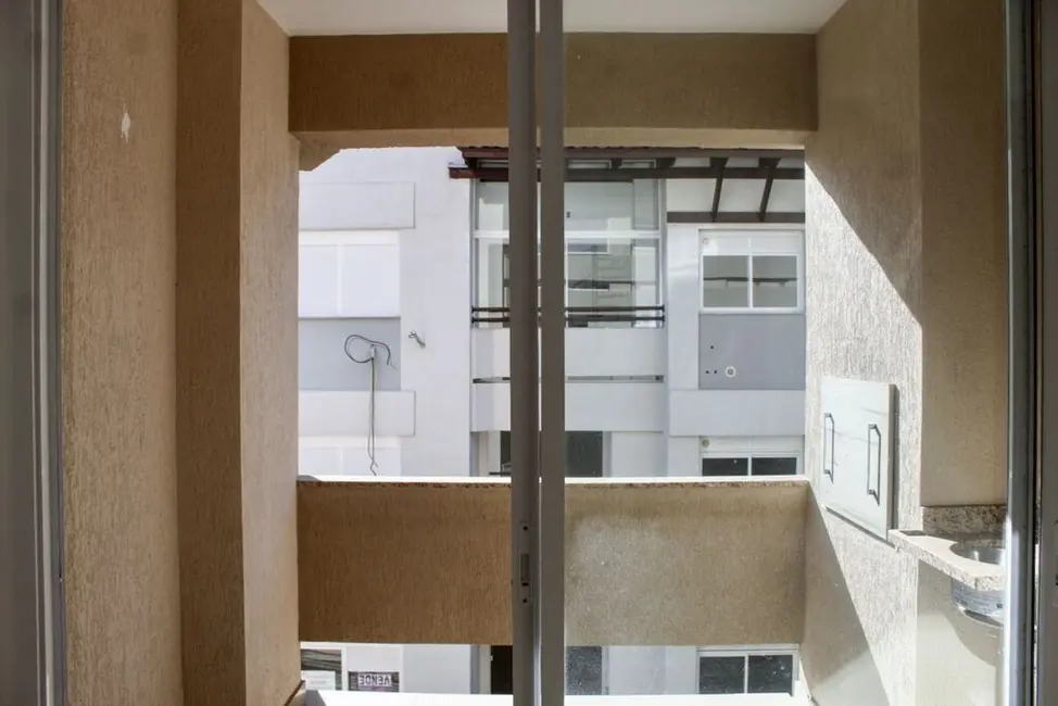 Foto 6 de Apartamento com 2 quartos à venda, 57m2 em Vila Nova, Porto Alegre - RS