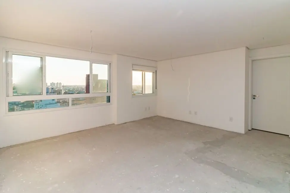 Foto 3 de Apartamento com 2 quartos à venda, 76m2 em São João, Porto Alegre - RS