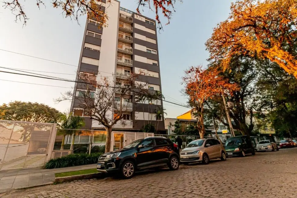 Foto 2 de Apartamento com 2 quartos à venda, 76m2 em São João, Porto Alegre - RS