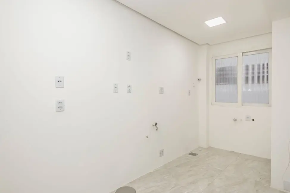Apartamento com 1 quarto à venda, 39m2 em Centro Histórico, Porto Alegre - RS - imagem 6 Foto 6 de Apartamento com 1 quarto à venda, 39m2 em Centro Histórico, Porto Alegre - RS