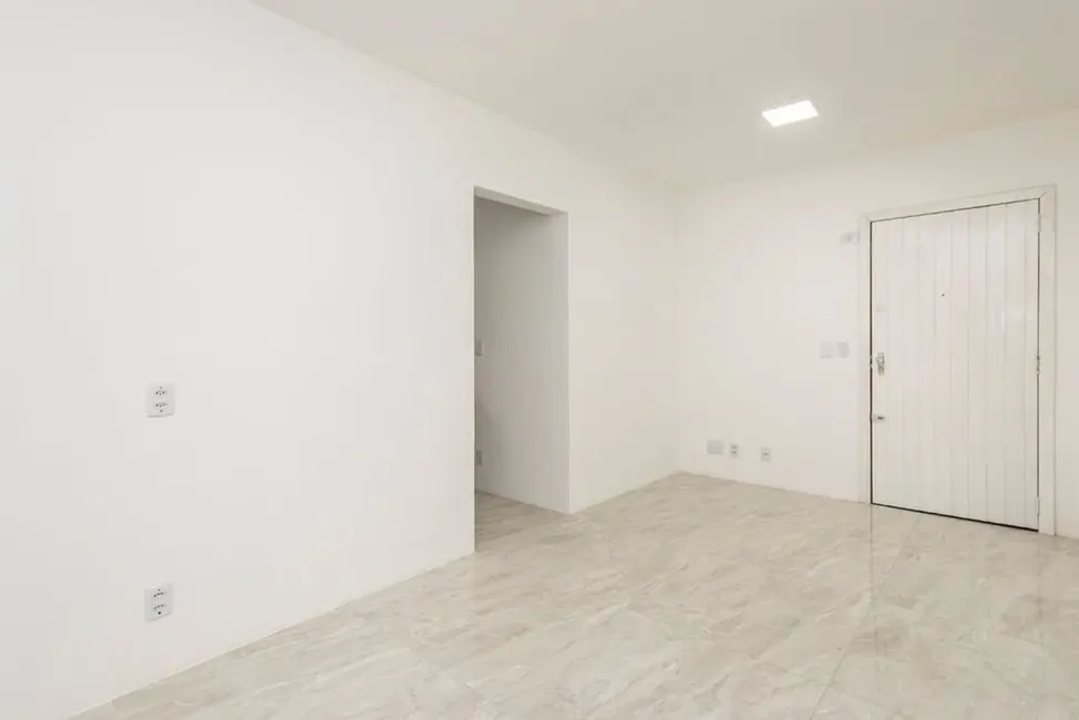 Apartamento com 1 quarto à venda, 39m2 em Centro Histórico, Porto Alegre - RS - imagem 3 Foto 3 de Apartamento com 1 quarto à venda, 39m2 em Centro Histórico, Porto Alegre - RS
