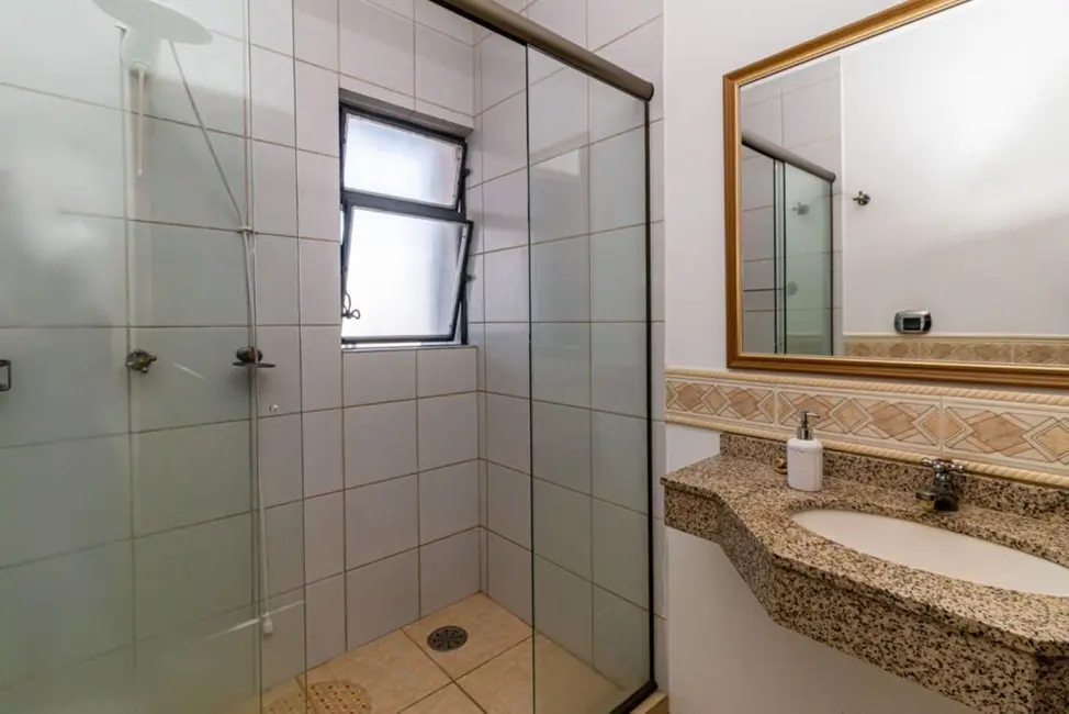 Foto 6 de Apartamento com 3 quartos à venda, 100m2 em Floresta, Porto Alegre - RS