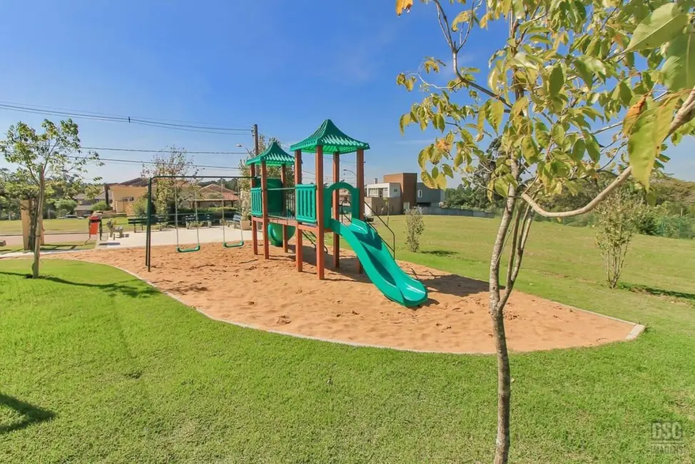 Foto 5 de Terreno / Lote à venda, 102m2 em Vila Nova, Porto Alegre - RS