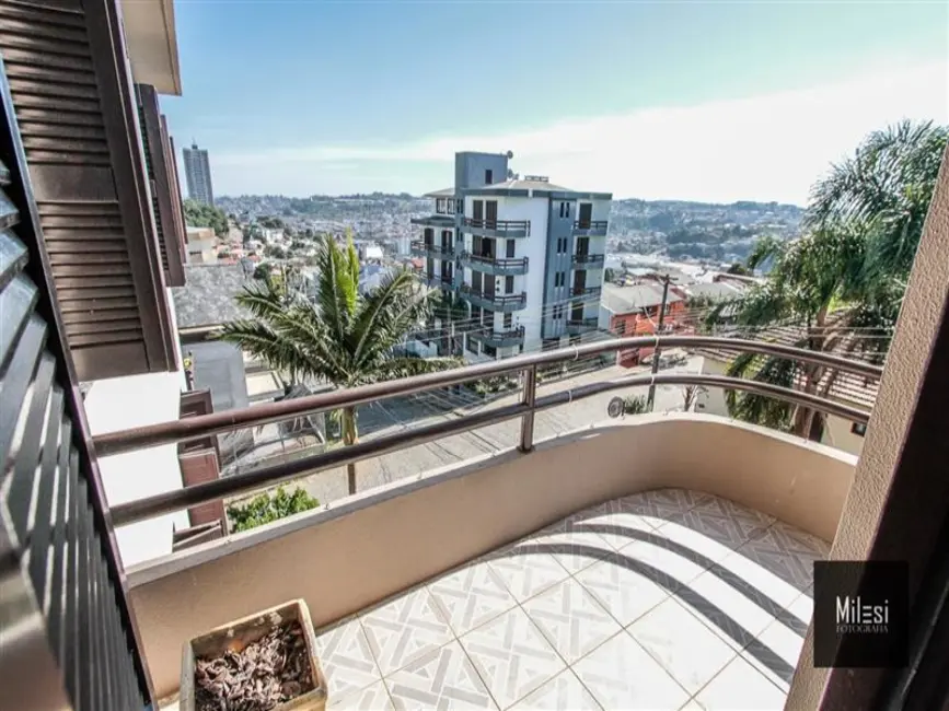 Apartamento com 3 quartos à venda, 136m2 em Universitário, Caxias Do Sul - RS - imagem 8 Foto 8 de Apartamento com 3 quartos à venda, 136m2 em Universitário, Caxias Do Sul - RS