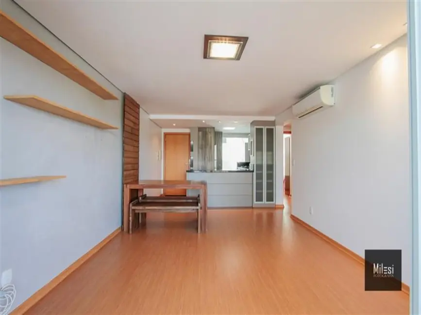 Apartamento com 2 quartos à venda, 83m2 em Madureira, Caxias Do Sul - RS - imagem 7 Foto 7 de Apartamento com 2 quartos à venda, 83m2 em Madureira, Caxias Do Sul - RS