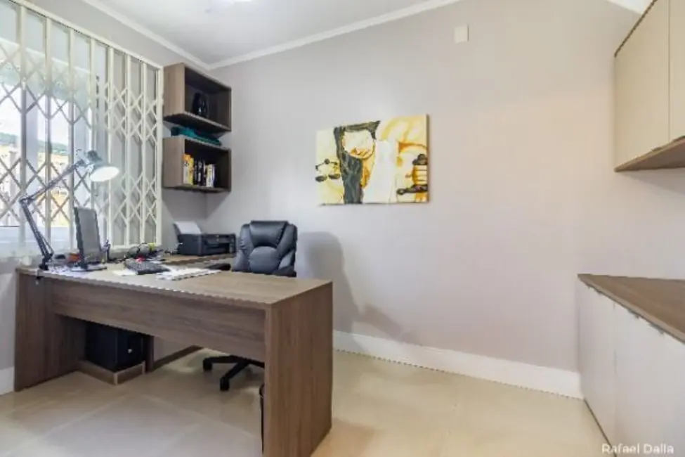 Foto 4 de Casa com 4 quartos à venda, 432m2 em Partenon, Porto Alegre - RS