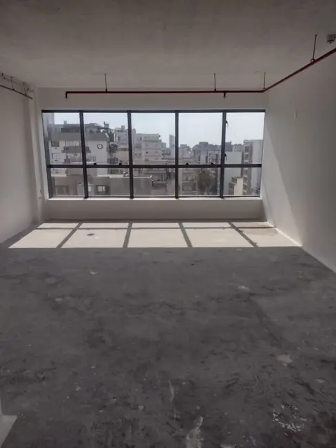 Foto 4 de Sala Comercial à venda, 41m2 em Independência, Porto Alegre - RS