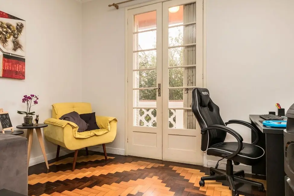 Foto 3 de Apartamento com 3 quartos à venda, 88m2 em Medianeira, Porto Alegre - RS