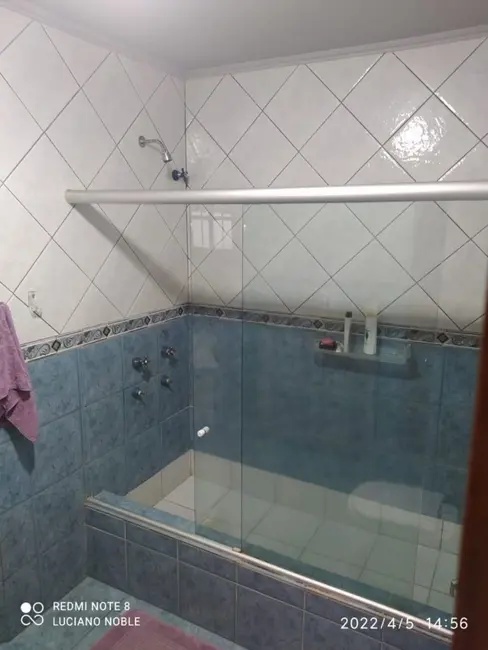 Casa com 4 quartos à venda, 351m2 em Glória, Porto Alegre - RS - imagem 6 Foto 6 de Casa com 4 quartos à venda, 351m2 em Glória, Porto Alegre - RS