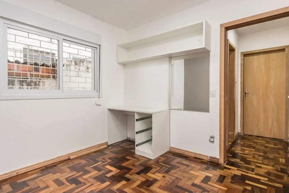 Casa com 4 quartos à venda, 201m2 em Santa Tereza, Porto Alegre - RS - imagem 9 Foto 9 de Casa com 4 quartos à venda, 201m2 em Santa Tereza, Porto Alegre - RS