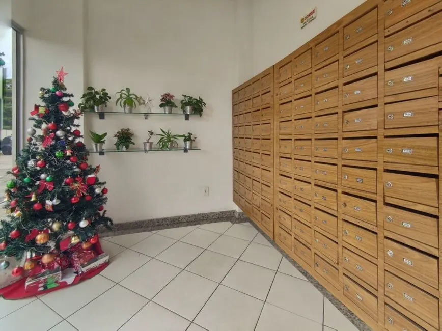 Apartamento com 2 quartos à venda, 55m2 em Teresópolis, Porto Alegre - RS - imagem 7 Foto 7 de Apartamento com 2 quartos à venda, 55m2 em Teresópolis, Porto Alegre - RS