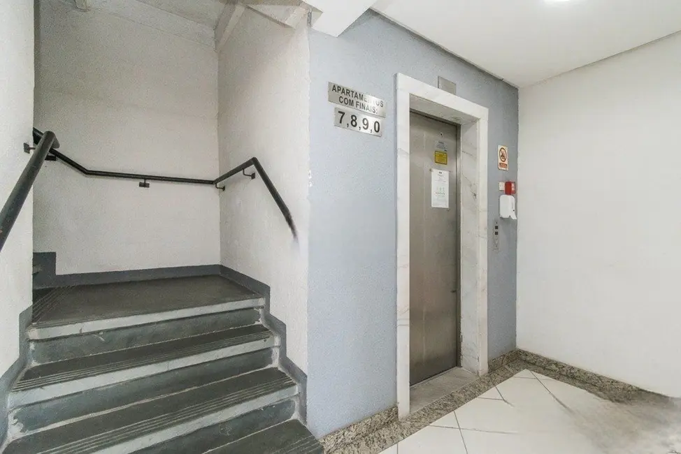 Apartamento com 2 quartos à venda, 55m2 em Teresópolis, Porto Alegre - RS - imagem 5 Foto 5 de Apartamento com 2 quartos à venda, 55m2 em Teresópolis, Porto Alegre - RS