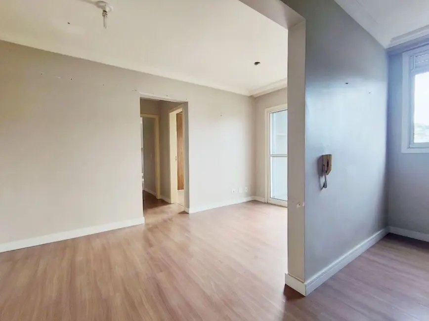 Apartamento com 2 quartos à venda, 55m2 em Teresópolis, Porto Alegre - RS - imagem 4 Foto 4 de Apartamento com 2 quartos à venda, 55m2 em Teresópolis, Porto Alegre - RS