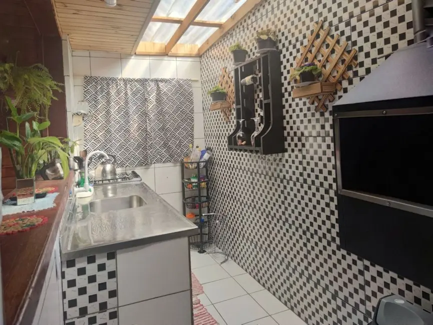 Casa de Condomínio com 3 quartos à venda, 78m2 em Santa Tereza, Porto Alegre - RS - imagem 8 Foto 8 de Casa de Condomínio com 3 quartos à venda, 78m2 em Santa Tereza, Porto Alegre - RS