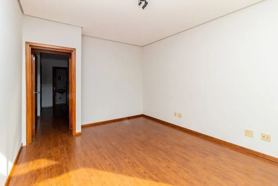 Foto 6 de Sala Comercial à venda, 40m2 em Rio Branco, Porto Alegre - RS