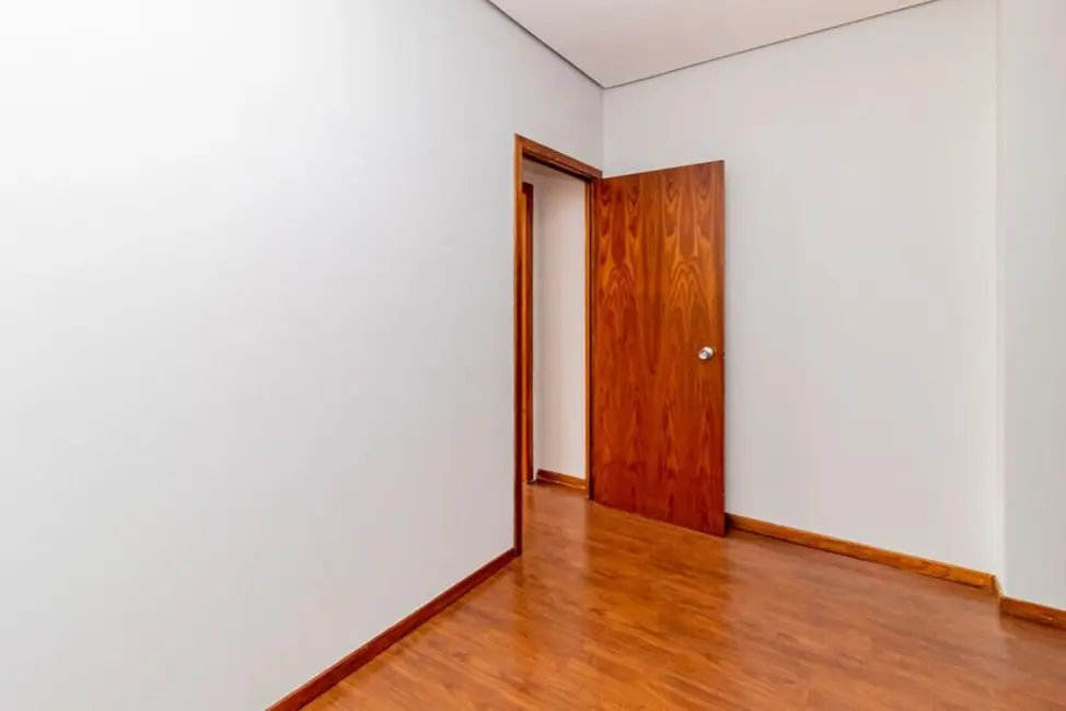 Foto 9 de Sala Comercial à venda, 40m2 em Rio Branco, Porto Alegre - RS