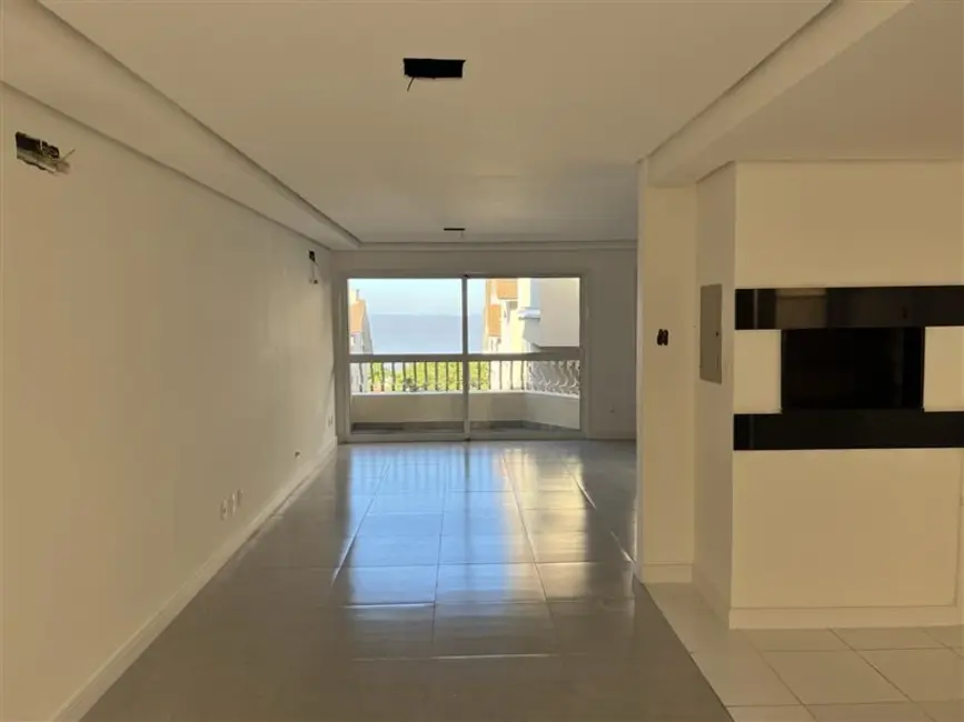 Casa com 4 quartos à venda, 220m2 em Pedra Redonda, Porto Alegre - RS - imagem 8 Foto 8 de Casa com 4 quartos à venda, 220m2 em Pedra Redonda, Porto Alegre - RS