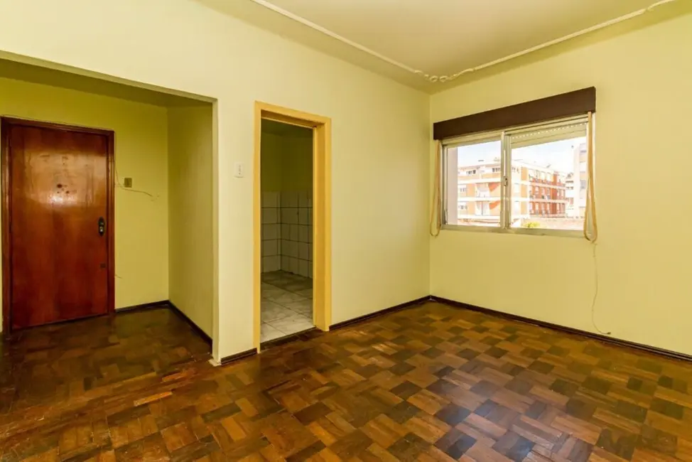Foto 2 de Apartamento com 2 quartos à venda, 61m2 em Partenon, Porto Alegre - RS