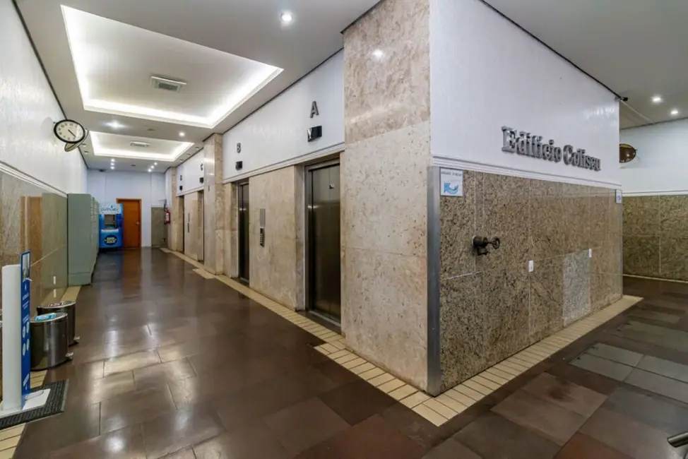 Foto 9 de Sala Comercial à venda, 65m2 em Centro Histórico, Porto Alegre - RS