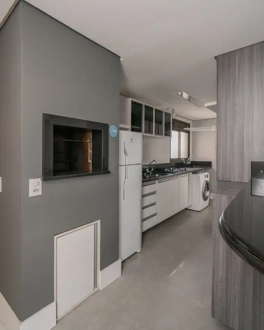 Foto 8 de Apartamento com 2 quartos à venda, 67m2 em Passo da Areia, Porto Alegre - RS