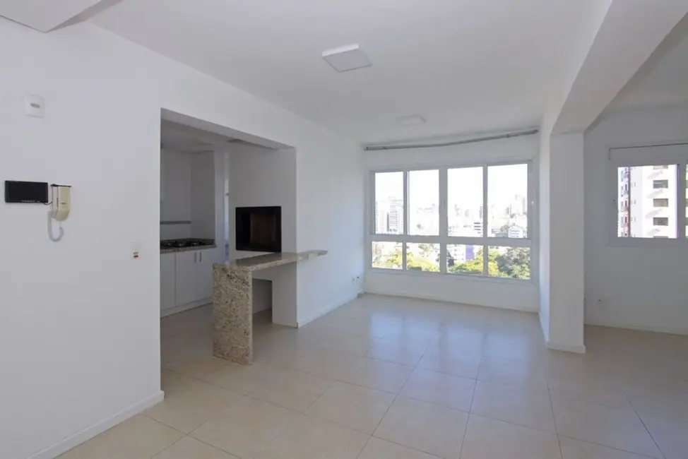 Apartamento com 2 quartos à venda, 74m2 em Passo da Areia, Porto Alegre - RS - imagem 5 Foto 5 de Apartamento com 2 quartos à venda, 74m2 em Passo da Areia, Porto Alegre - RS