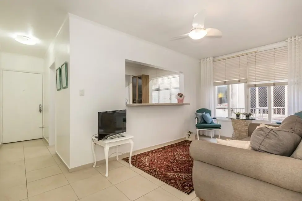 Foto 3 de Apartamento com 2 quartos à venda, 68m2 em São João, Porto Alegre - RS