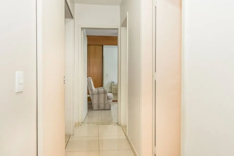 Foto 6 de Apartamento com 3 quartos à venda, 109m2 em Floresta, Porto Alegre - RS
