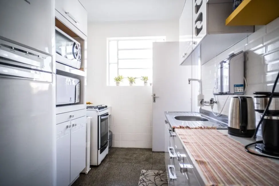 Foto 3 de Apartamento com 2 quartos à venda, 58m2 em Vila Ipiranga, Porto Alegre - RS