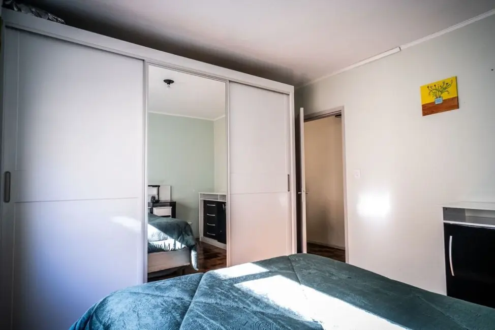 Foto 6 de Apartamento com 2 quartos à venda, 58m2 em Vila Ipiranga, Porto Alegre - RS