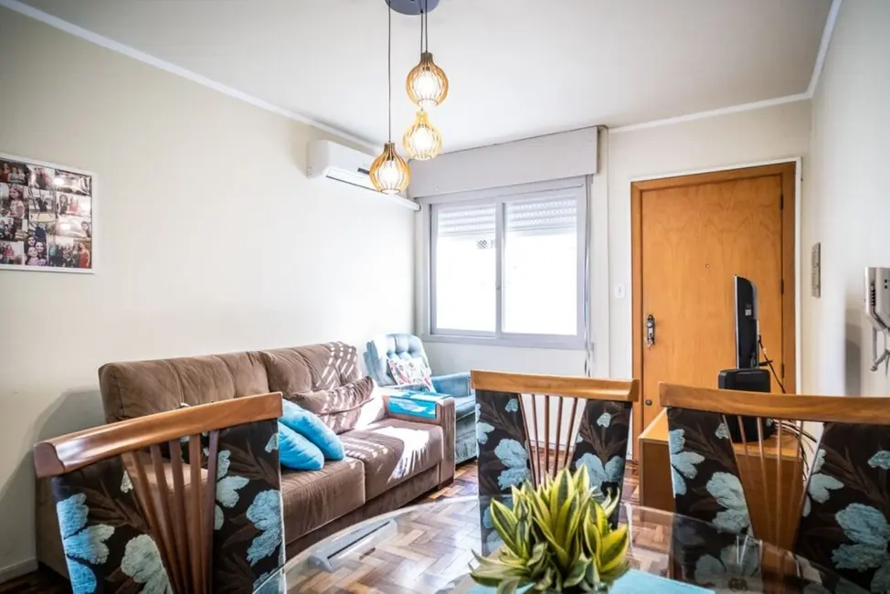 Foto 1 de Apartamento com 2 quartos à venda, 58m2 em Vila Ipiranga, Porto Alegre - RS