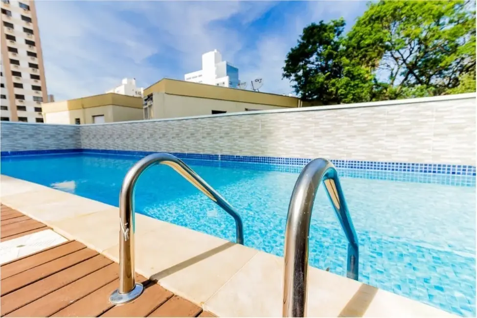 Apartamento com 2 quartos à venda, 127m2 em Menino Deus, Porto Alegre - RS - imagem 5 Foto 5 de Apartamento com 2 quartos à venda, 127m2 em Menino Deus, Porto Alegre - RS