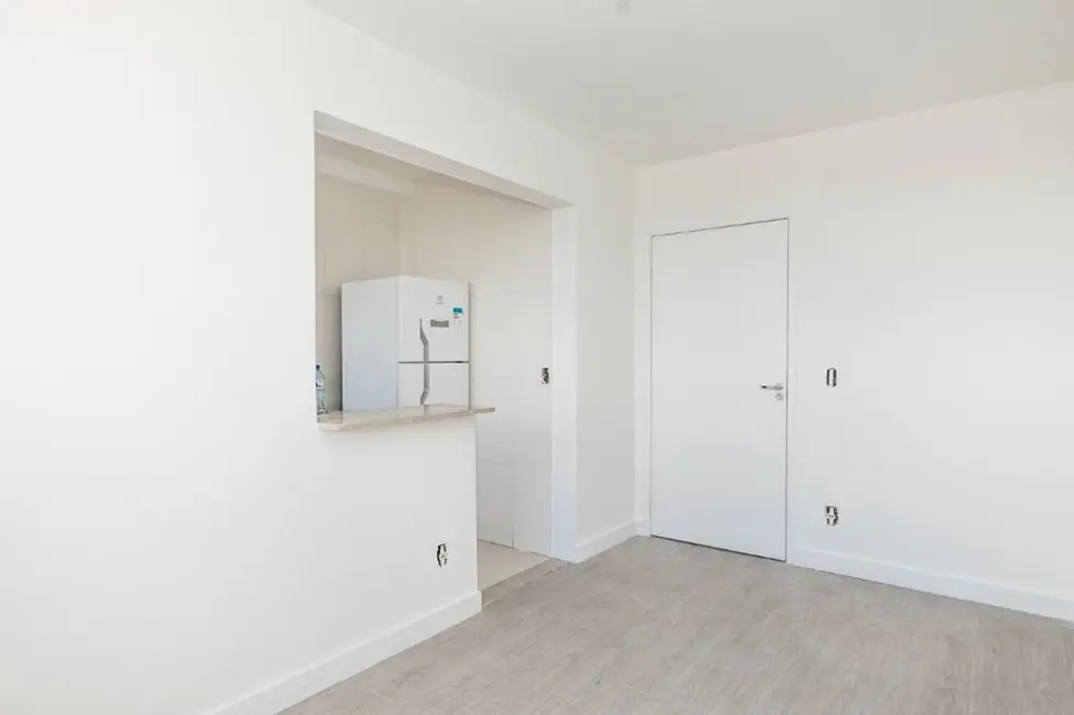 Foto 3 de Apartamento com 2 quartos à venda, 49m2 em Sarandi, Porto Alegre - RS