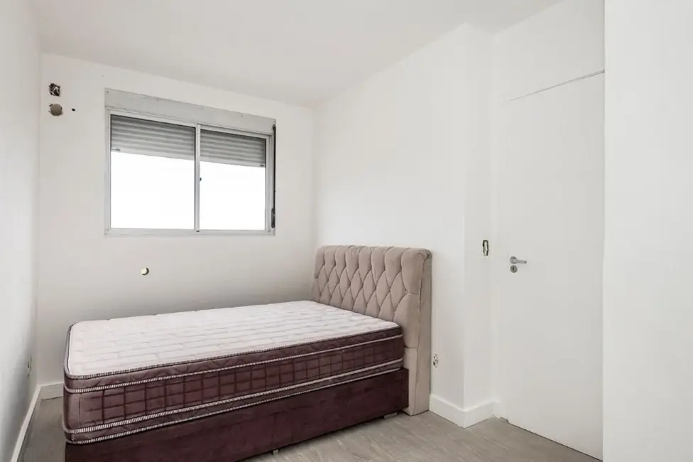 Foto 4 de Apartamento com 2 quartos à venda, 49m2 em Sarandi, Porto Alegre - RS