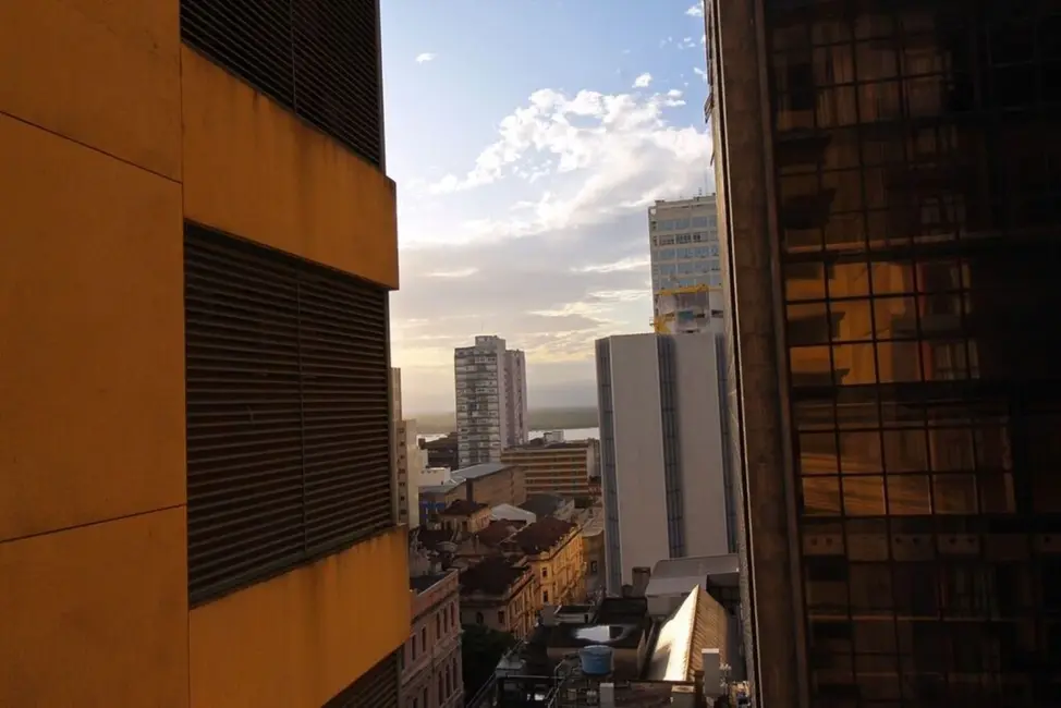 Foto 5 de Sala Comercial à venda, 32m2 em Centro Histórico, Porto Alegre - RS