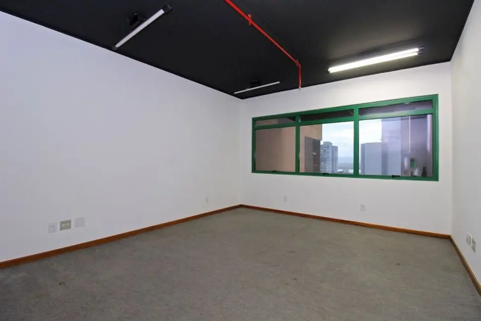Foto 4 de Sala Comercial à venda, 32m2 em Centro Histórico, Porto Alegre - RS