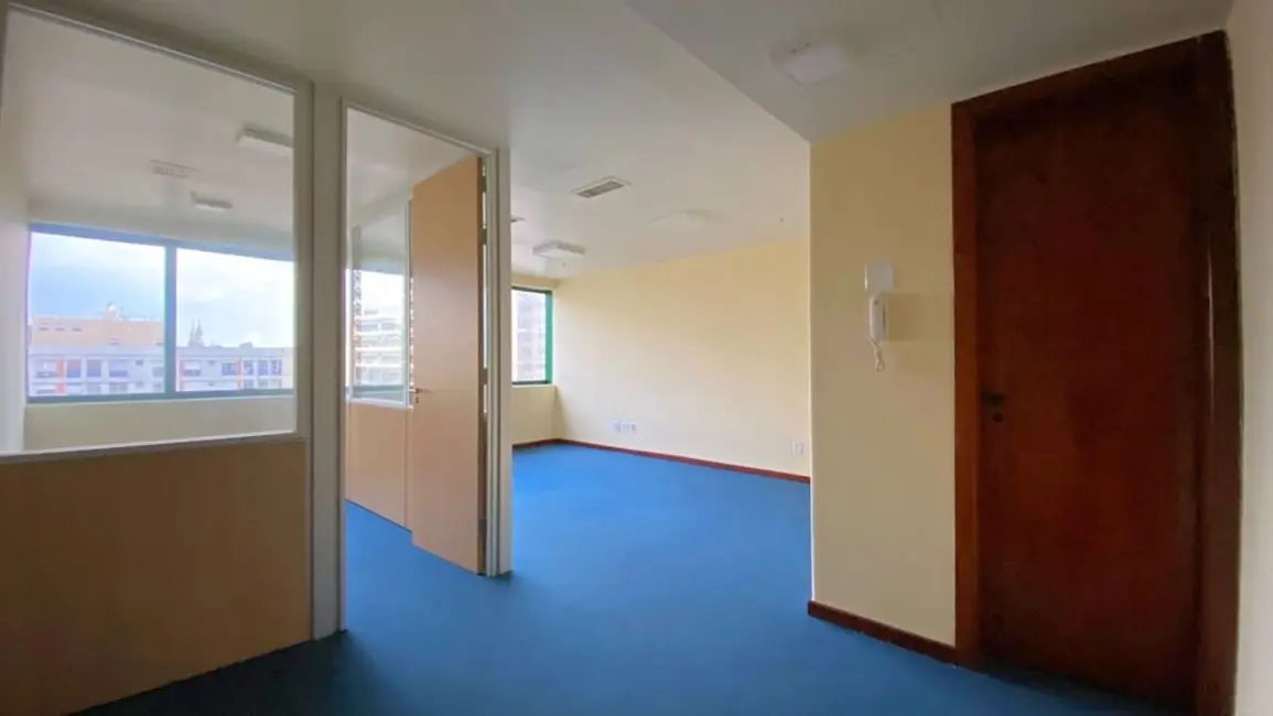 Foto 1 de Sala Comercial à venda, 35m2 em Centro Histórico, Porto Alegre - RS