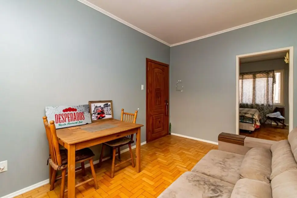 Apartamento com 1 quarto à venda, 42m2 em Centro Histórico, Porto Alegre - RS - imagem 4 Foto 4 de Apartamento com 1 quarto à venda, 42m2 em Centro Histórico, Porto Alegre - RS
