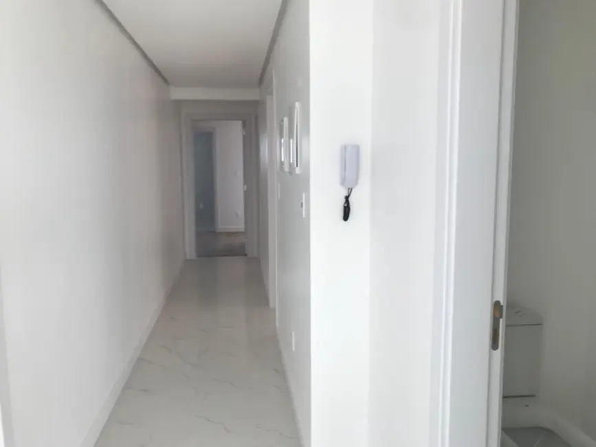 Apartamento com 3 quartos à venda, 144m2 em Rio Branco, Caxias Do Sul - RS - imagem 8 Foto 8 de Apartamento com 3 quartos à venda, 144m2 em Rio Branco, Caxias Do Sul - RS