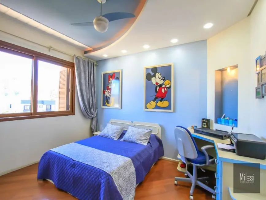 Apartamento com 4 quartos à venda, 237m2 em Medianeira, Caxias Do Sul - RS - imagem 8 Foto 8 de Apartamento com 4 quartos à venda, 237m2 em Medianeira, Caxias Do Sul - RS