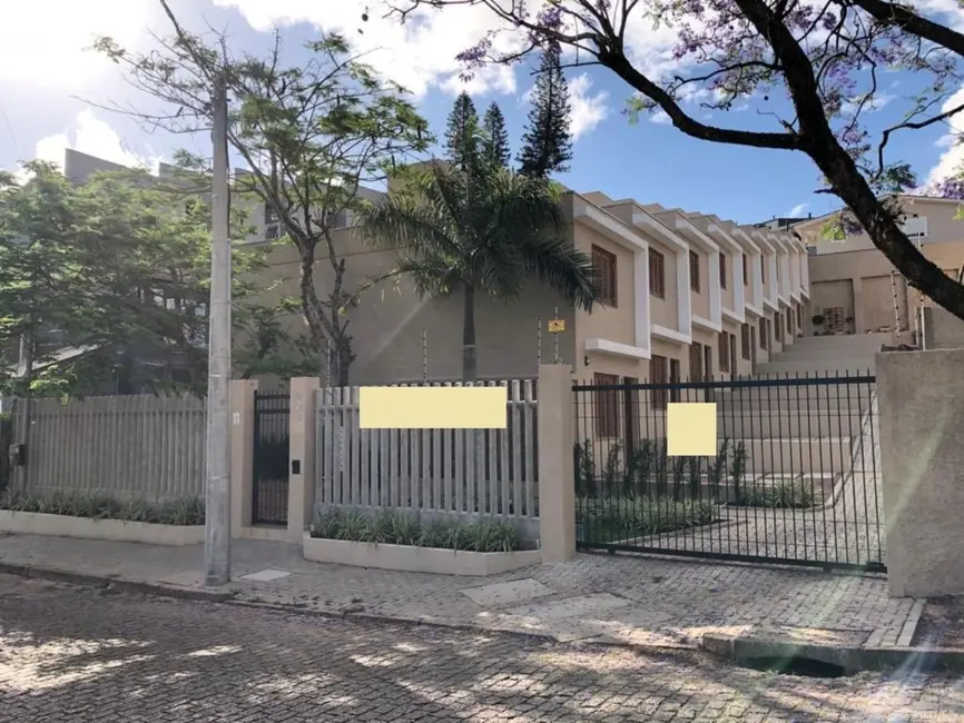 Casa de Condomínio com 2 quartos à venda, 106m2 em Teresópolis, Porto Alegre - RS - imagem 9 Foto 9 de Casa de Condomínio com 2 quartos à venda, 106m2 em Teresópolis, Porto Alegre - RS