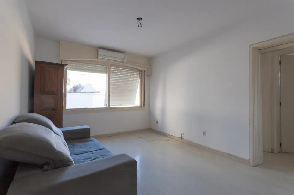 Foto 2 de Apartamento com 2 quartos à venda, 66m2 em Petrópolis, Porto Alegre - RS