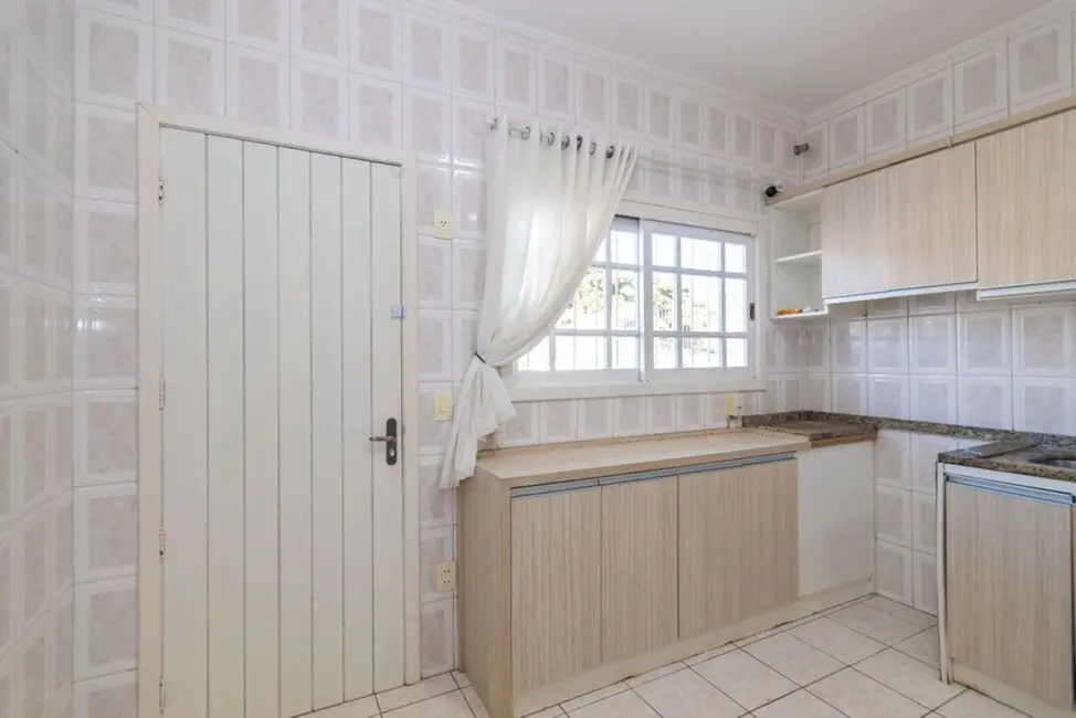 Casa com 5 quartos à venda, 472m2 em Vila Ipiranga, Porto Alegre - RS - imagem 8 Foto 8 de Casa com 5 quartos à venda, 472m2 em Vila Ipiranga, Porto Alegre - RS