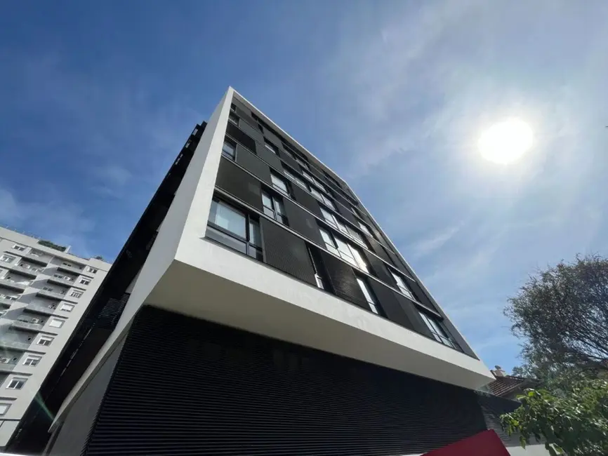 Foto 2 de Apartamento com 1 quarto à venda, 34m2 em Auxiliadora, Porto Alegre - RS