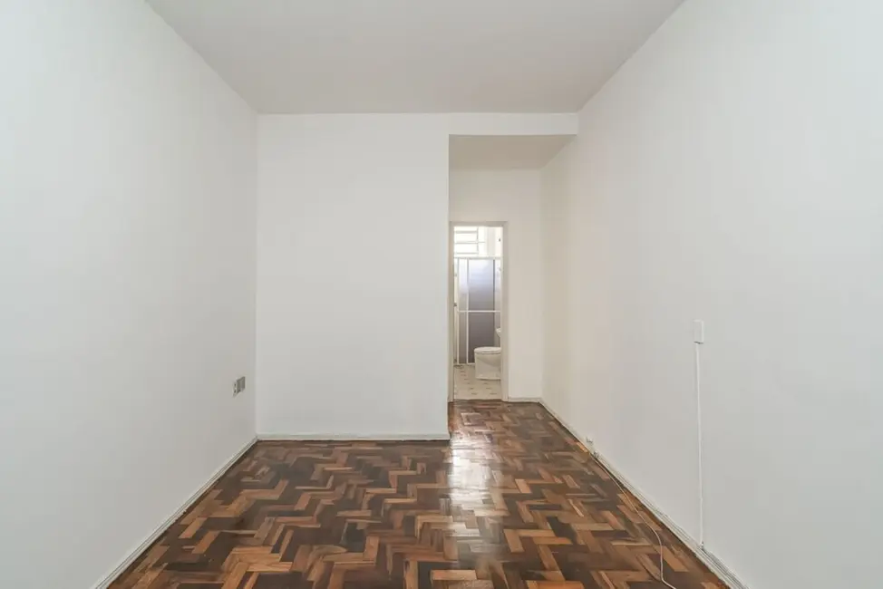 Apartamento com 1 quarto à venda, 48m2 em Passo da Areia, Porto Alegre - RS - imagem 8 Foto 8 de Apartamento com 1 quarto à venda, 48m2 em Passo da Areia, Porto Alegre - RS