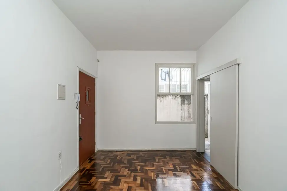 Apartamento com 1 quarto à venda, 48m2 em Passo da Areia, Porto Alegre - RS - imagem 9 Foto 9 de Apartamento com 1 quarto à venda, 48m2 em Passo da Areia, Porto Alegre - RS