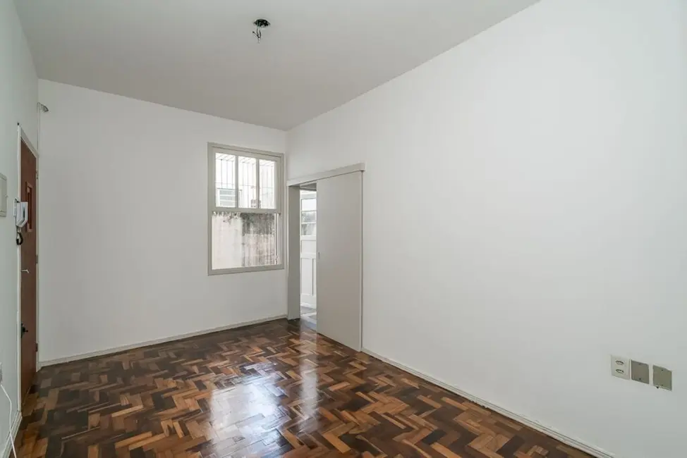 Apartamento com 1 quarto à venda, 48m2 em Passo da Areia, Porto Alegre - RS - imagem 7 Foto 7 de Apartamento com 1 quarto à venda, 48m2 em Passo da Areia, Porto Alegre - RS