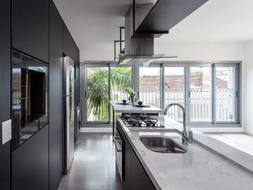 Apartamento com 2 quartos à venda, 63m2 em Menino Deus, Porto Alegre - RS - imagem 5 Foto 5 de Apartamento com 2 quartos à venda, 63m2 em Menino Deus, Porto Alegre - RS